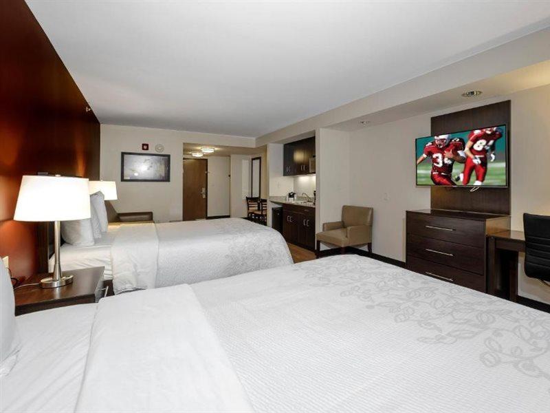 Red Roof Inn Plus+ & Suites Malone Exterior foto