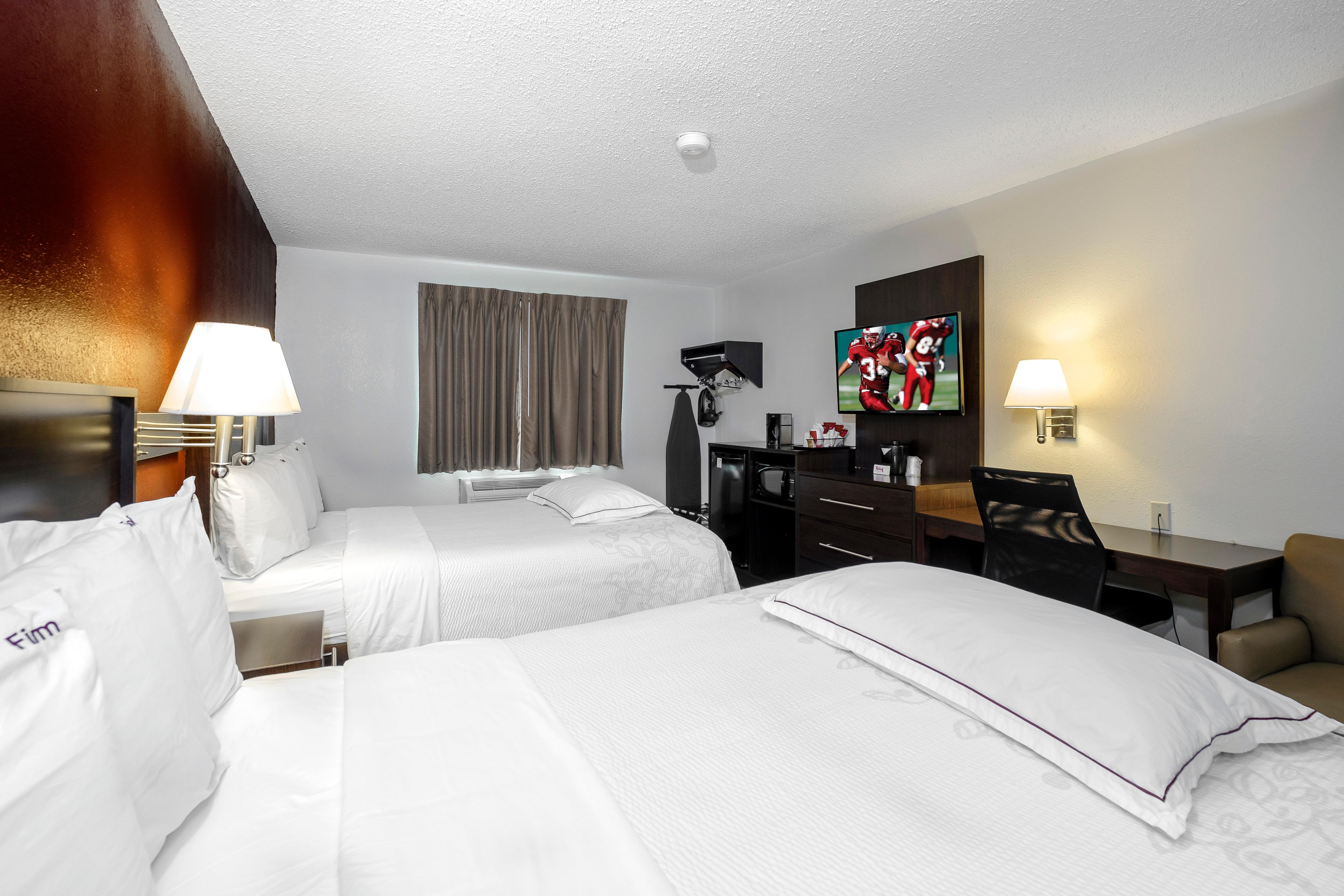 Red Roof Inn Plus+ & Suites Malone Exterior foto